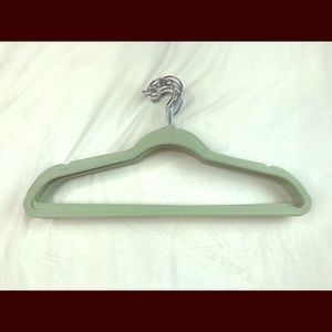 20ct Velvet hangers mint green, silver hook